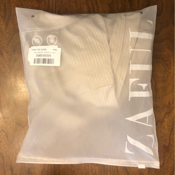 ZAFUL Midi Halter Cut Out Dress NWT - Picture 6 of 6